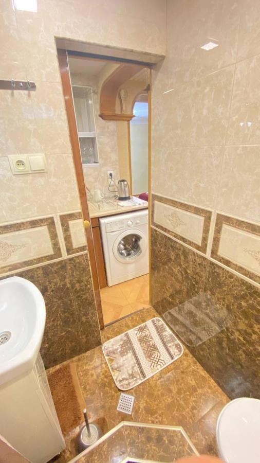 Mari Apartment Tbilisi Buitenkant foto